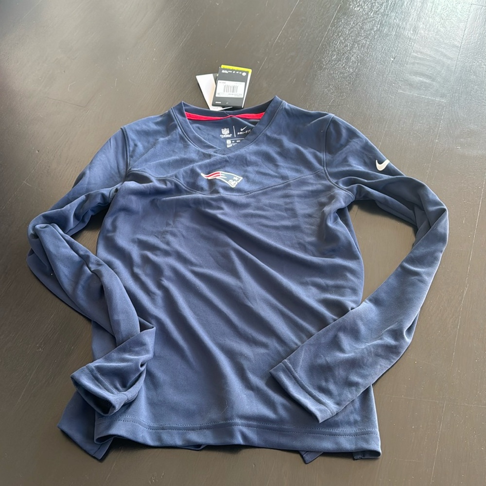 New England Patriot long sleeve on field Nike  dri-fit